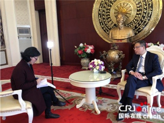 图片默认标题_fororder_越南驻华大使接受中国国际广播电台记者专访 摄影：李峰.