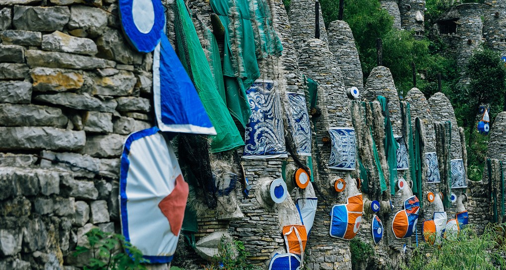 说明: stone castle; source; Google (4)