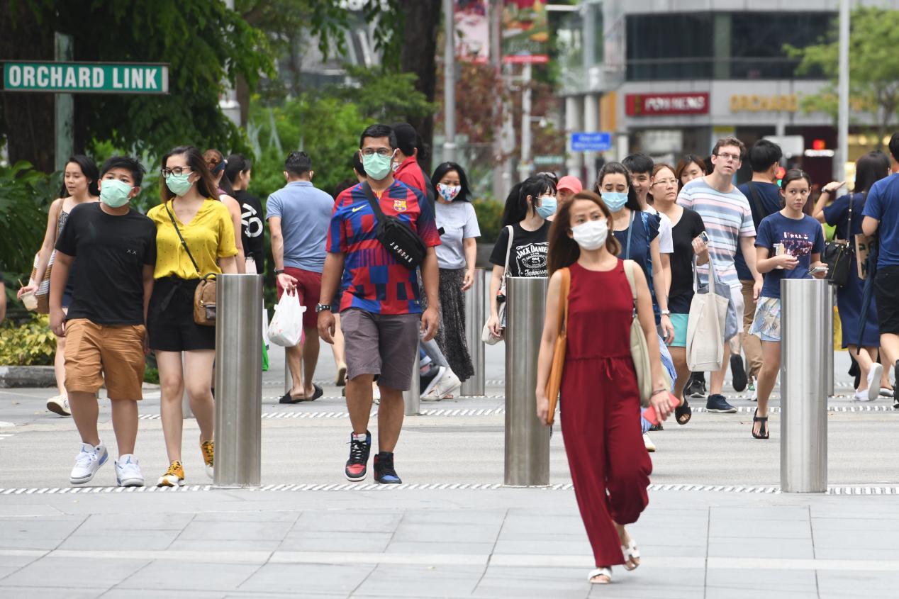 说明: 防疫是每个人的责任，要正确佩戴口罩