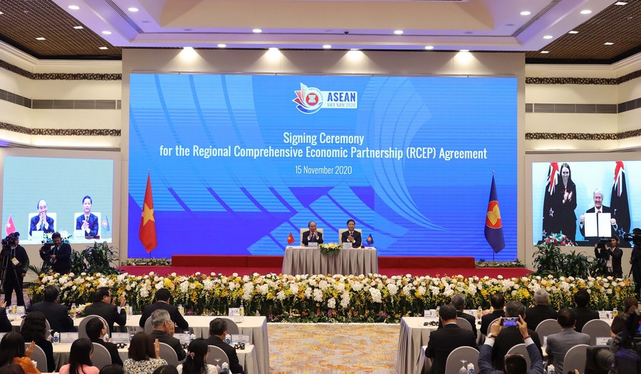 说明: The signing ceremony of the Regional Comprehensive Economic Partnership (RCEP) agreement is held via video conference in Hanoi, capital of Vietnam, Nov. 15, 2020.