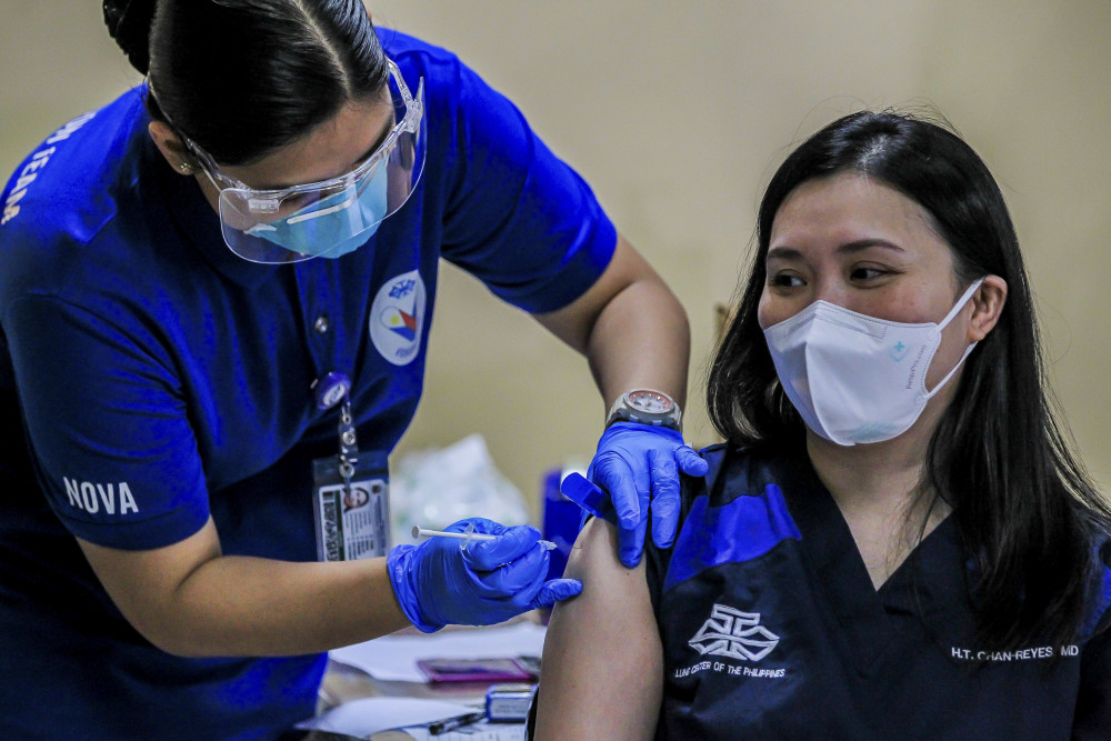 说明: 菲律宾于2021年3月1日启动中国新冠疫苗接种工作。